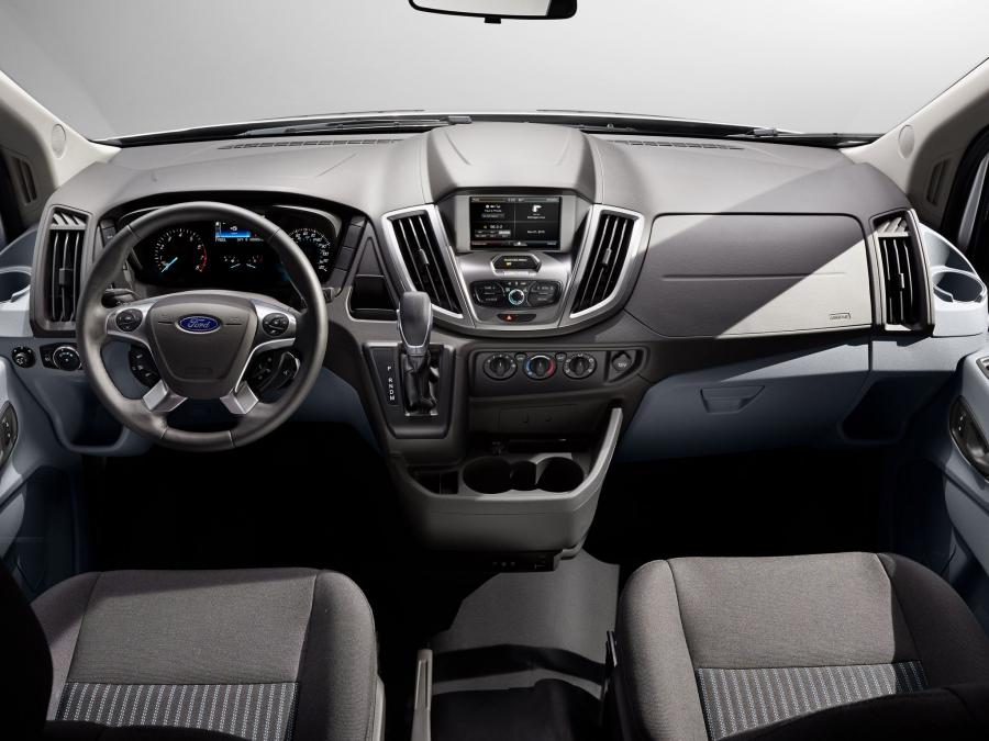  Ford Transit LWB Van 2014 года  (US) (фото 2 из 10)